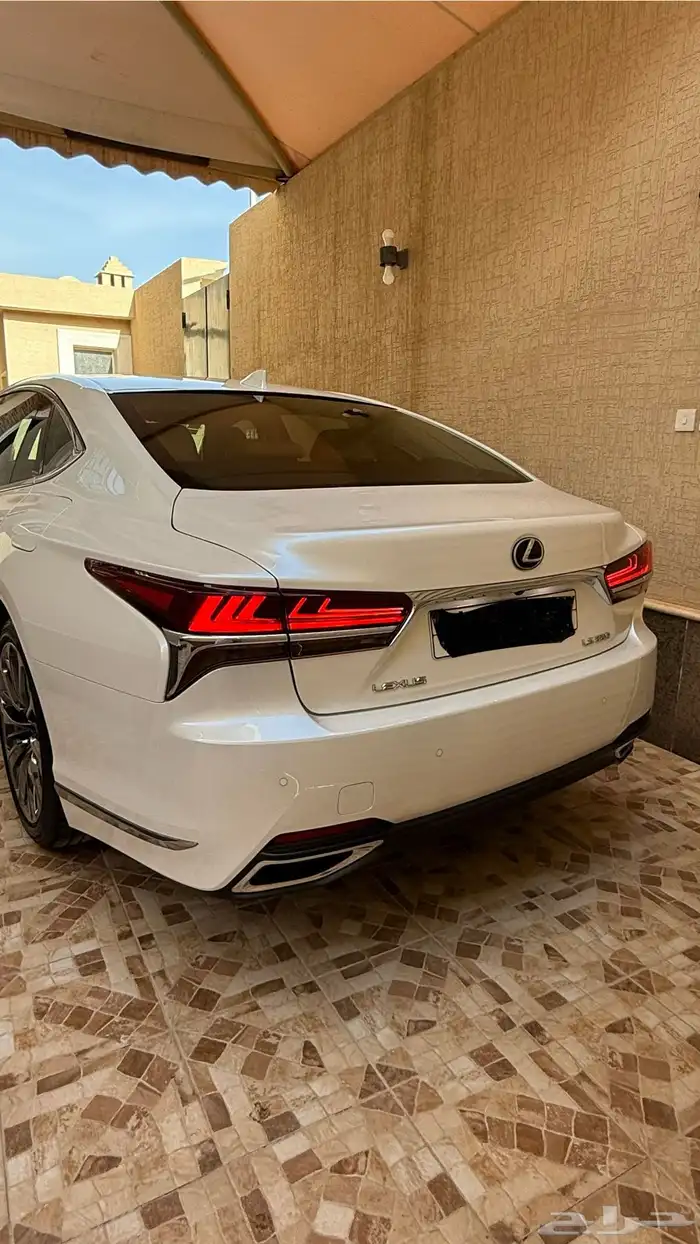 للبيع لكزس LS 1