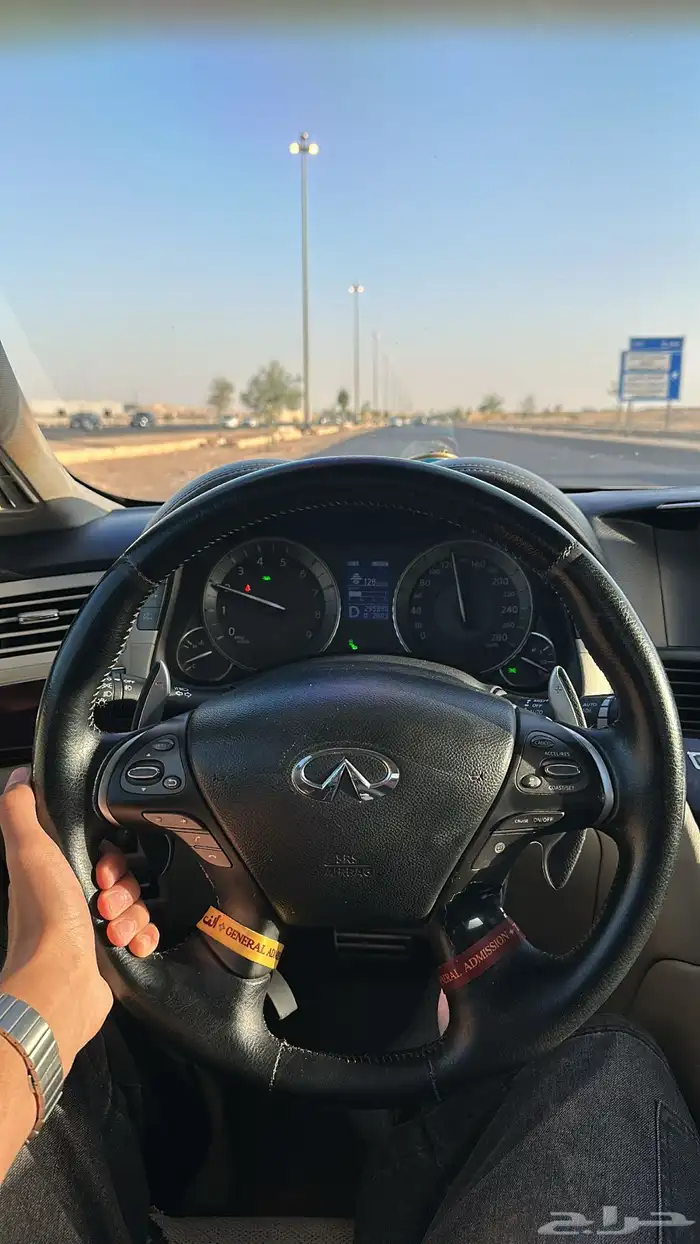 انفنيتي Q70S V8 5.6 نظيف جد ا 16