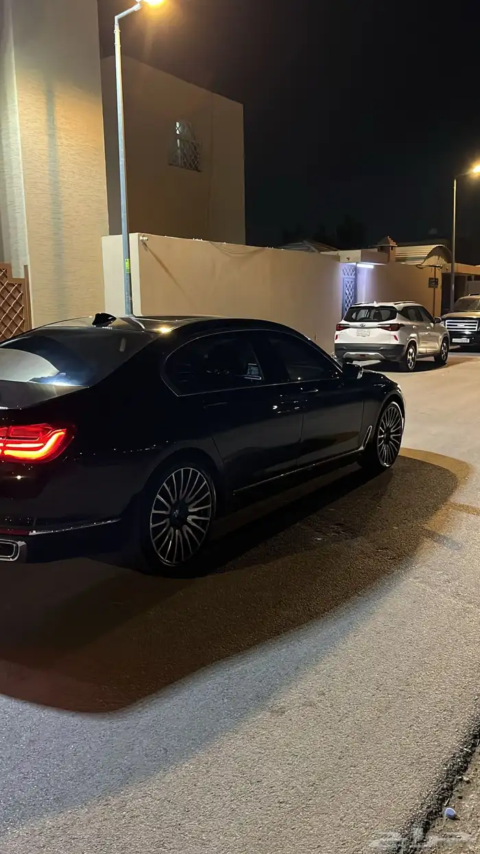 بي ام دبليو 750 الفئه السابعة 2016 5