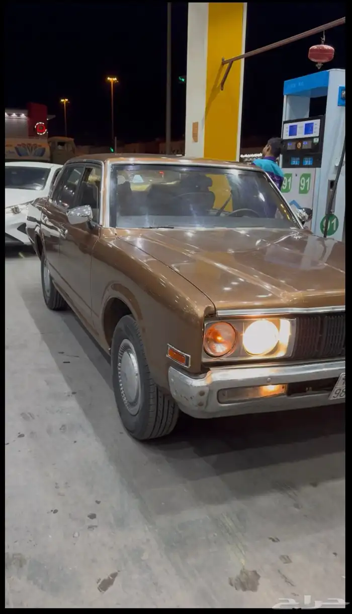 للايجار كراون كرسيدا 1979-1980 2