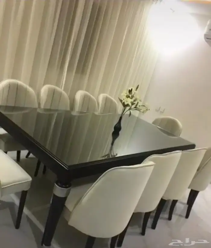 طاولة طعام للبيع 0