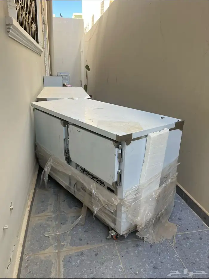 ثلاجة مطاعم او تمور 2