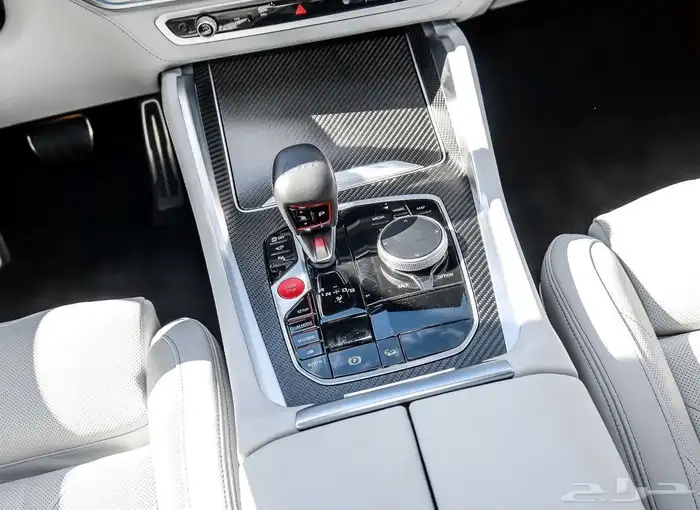 BMW XM 50e M Sport 2024 11