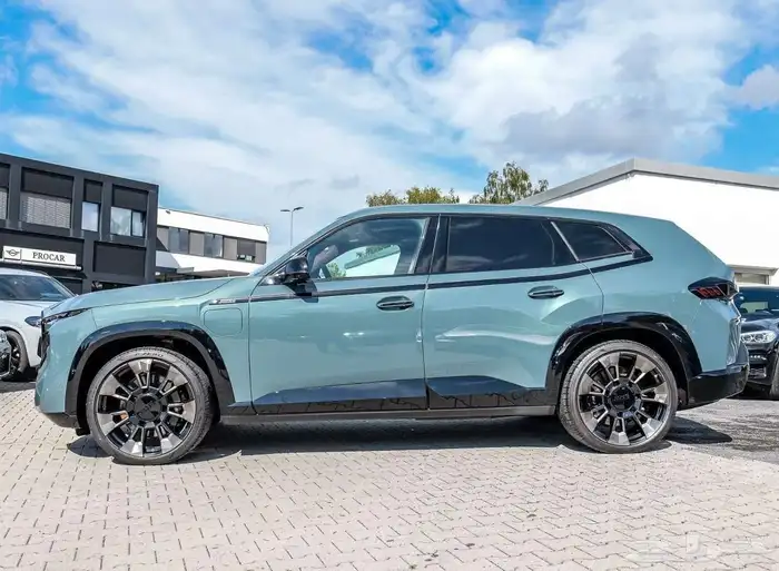 BMW XM 50e M Sport 2024 12