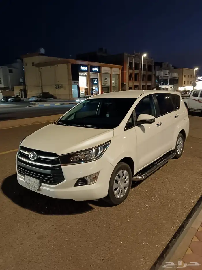 تويوتا انوفا 2018 7