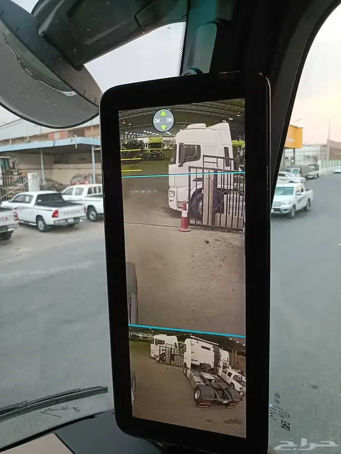 للبيع شاحنة مرسيدس 1845 موديل 2021 الماني 14