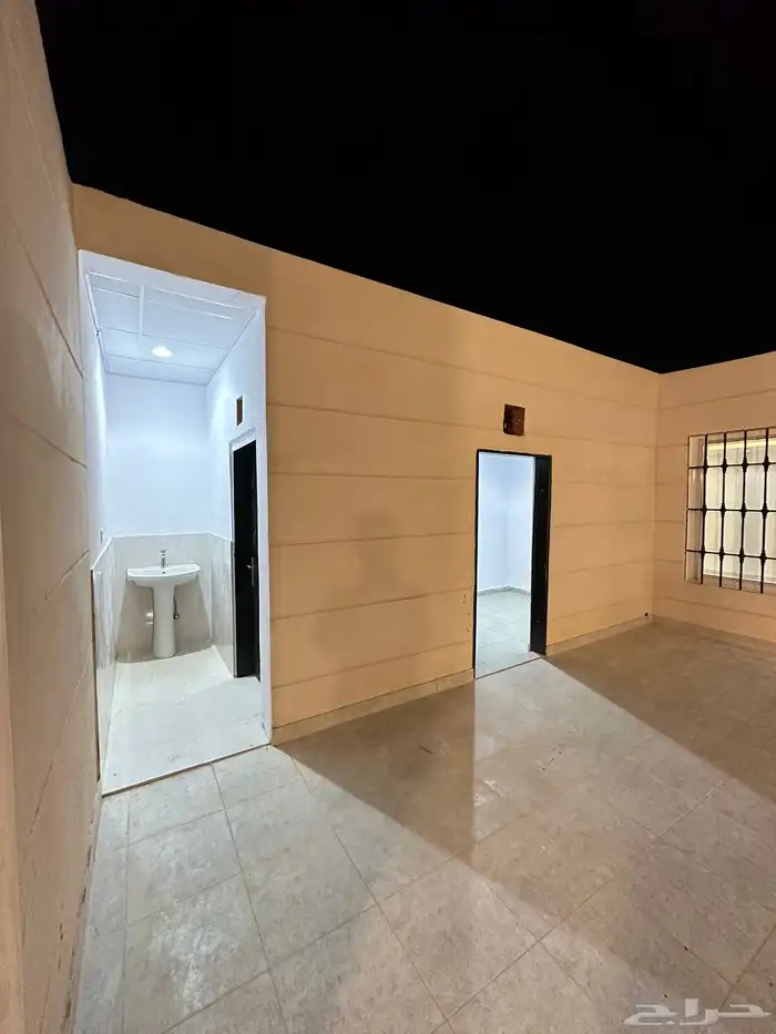 اسىتىتراحة عزاب للإيجار 1