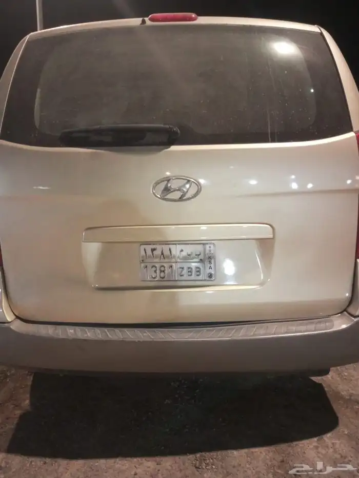 باص هوينداي اتش 1 أجار شهري 3