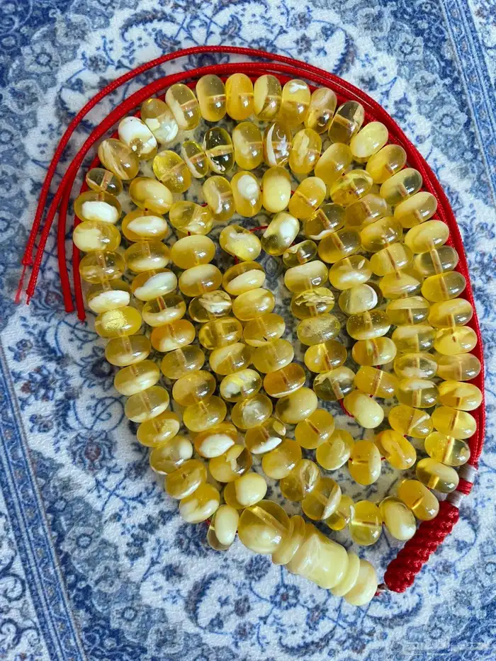 مسباح كهرمان 3