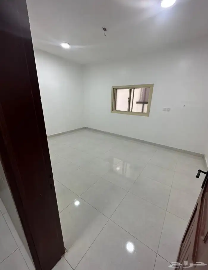 عمارة للايجار او الاستثمار في ضباء 7