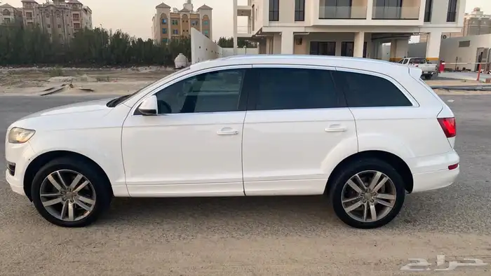 للبيع اودي Q7 موديل 2011 فل اوبشن 15