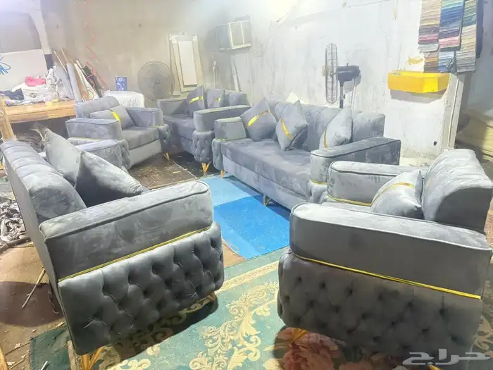 اثاث المكتبي كنب جلد جديد ألوان و جديد مادل مختلف أشكال 3