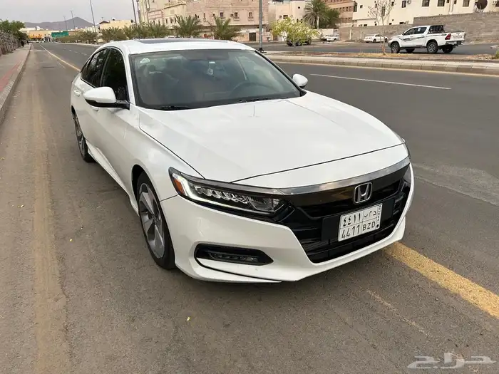 للبيع هوندا أكورد بلوحة مميزة 0