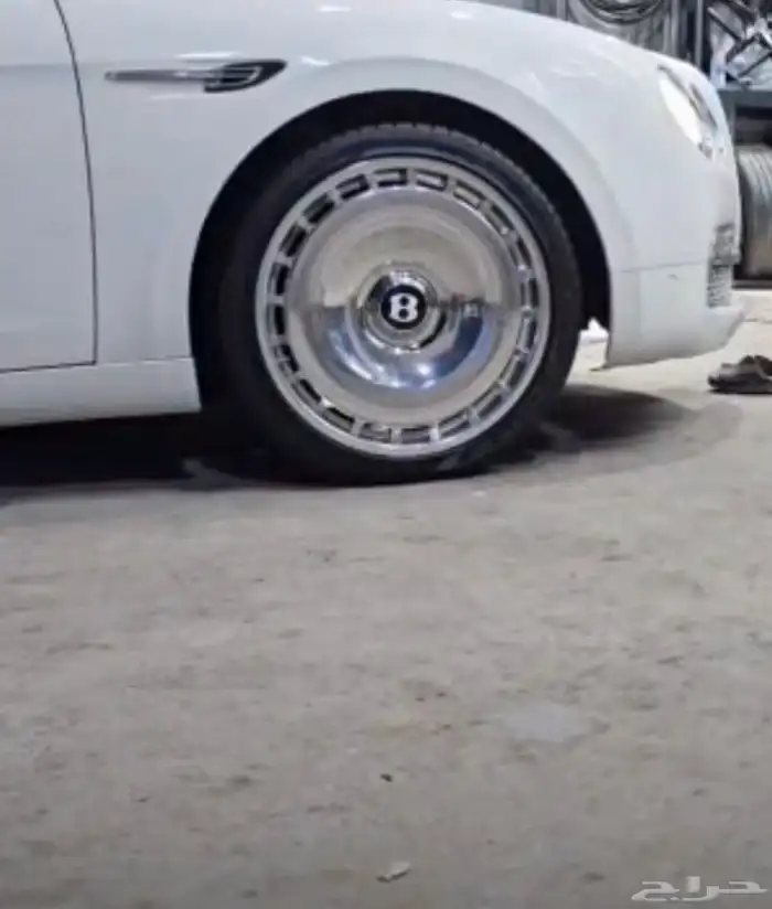 جنوط بنتلي فلاينج سبير صحن 2