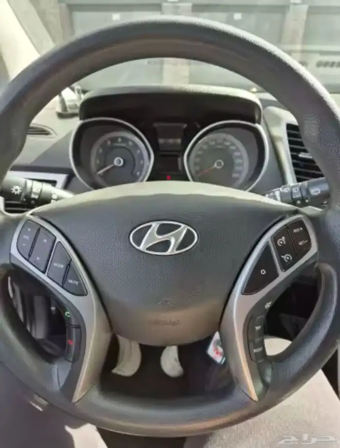 مثبت سرعة هونداي النترا 2012 - 2016 6