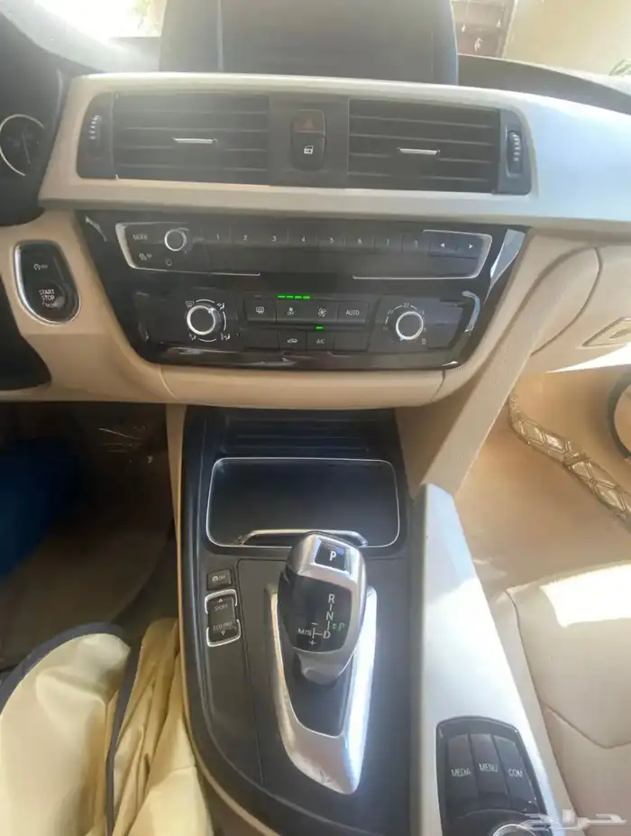 للبيع بي ام دبليو BMW 320i 5