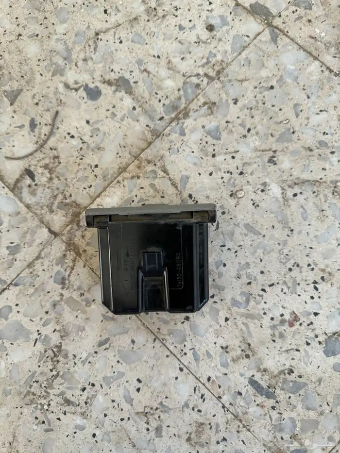قطع غيار مستعمله كامري من 2007 حتى 2011 واوريون 67