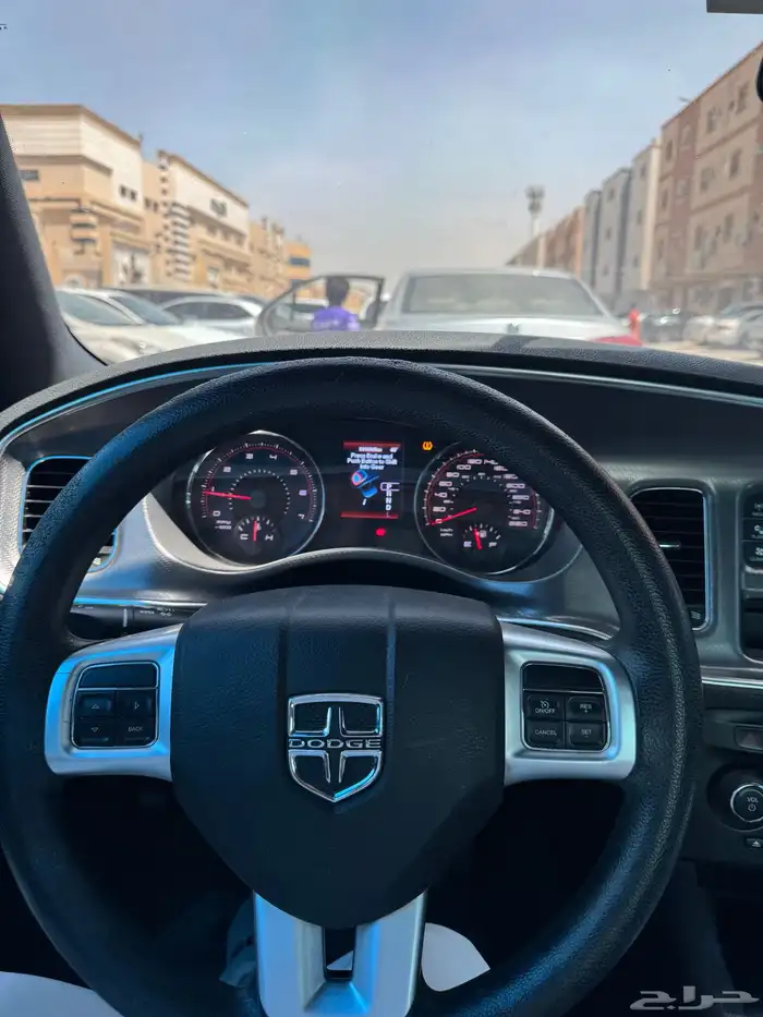 دودج تشارجر 2012  تم وضع الحد 48