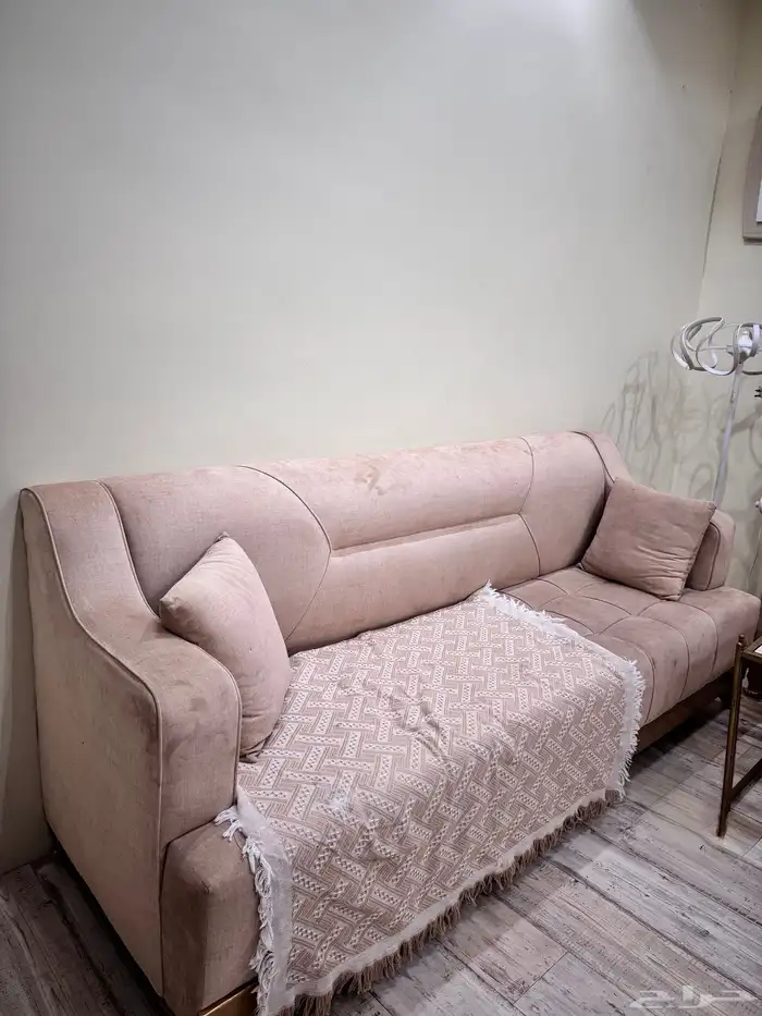 كنب و طاولات 2