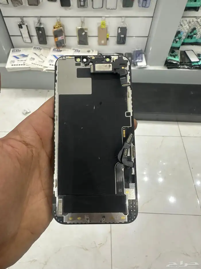 للبيع ايفون 12 عادي قطع غيار اصليه 3