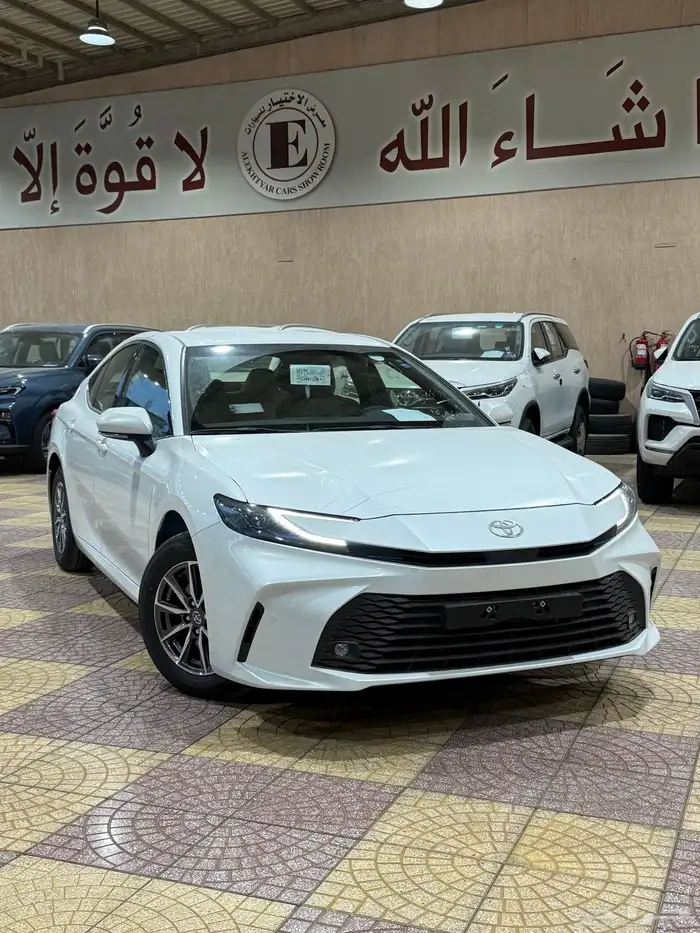 كامري 2025 استاندر سعودي E 0