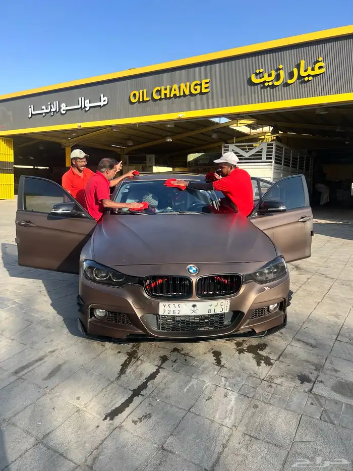 بي ام دبليو الفئة الثالثة 8