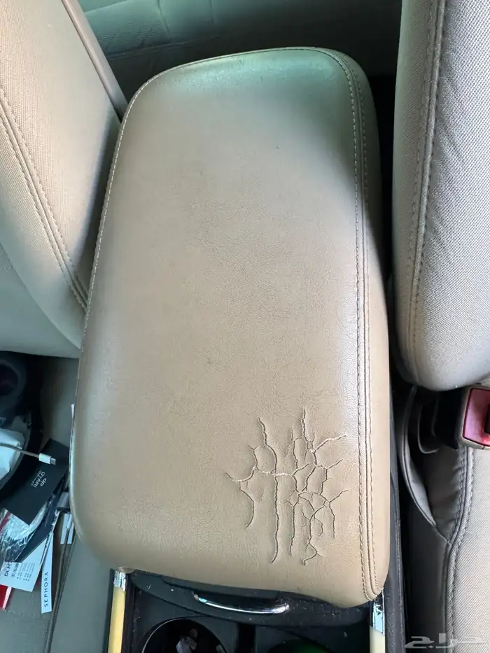 دودج تشارجر 2012  تم وضع الحد 51