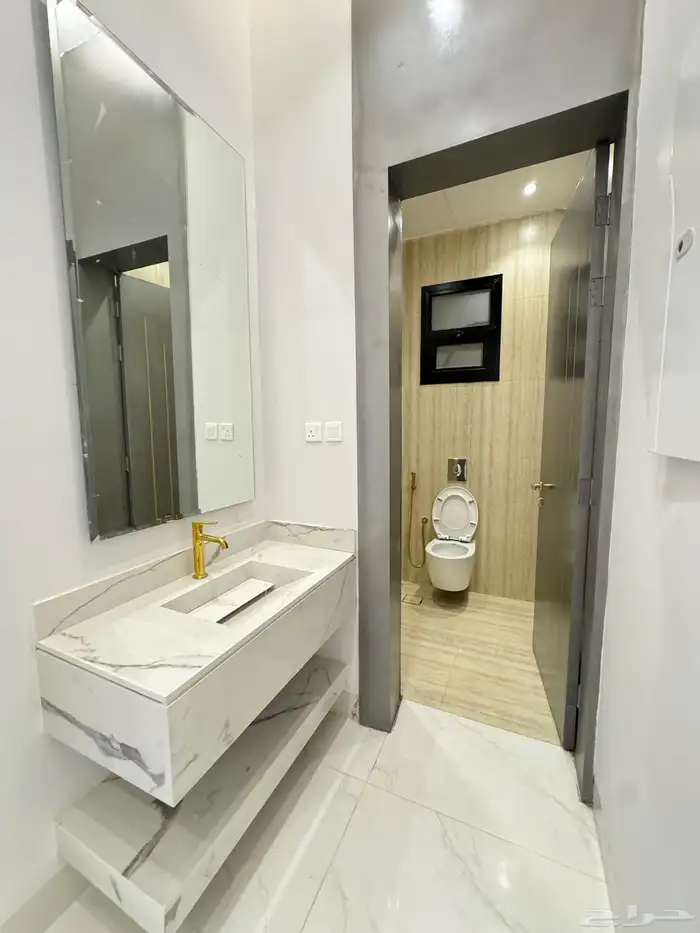 للبيع ادوار مدخل سيارة من المالك مباشره 9