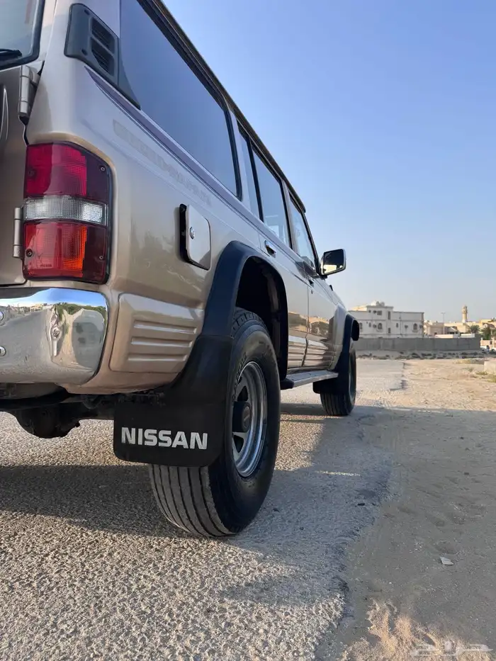 نيسان سوبر سفاري 8