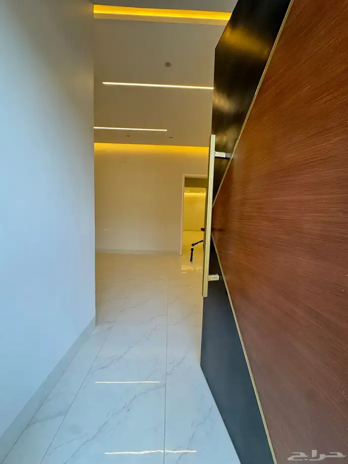 للبيع ادوار مدخل سيارة من المالك مباشره 3