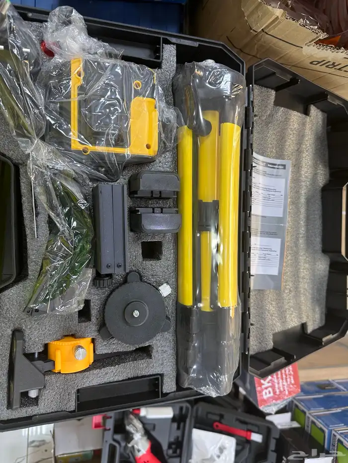 ميزان ليزر 16 خط شامل الستاند 2