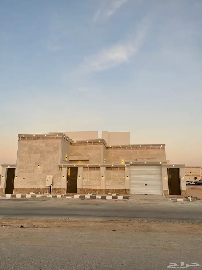 للبيع دور وشقة مستقلة حفر الباطن حي اليرموك 1