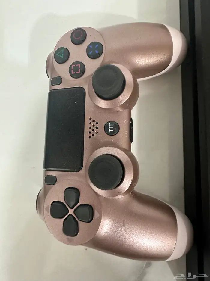 للبيع سوني 4 يقبل التعديل 2