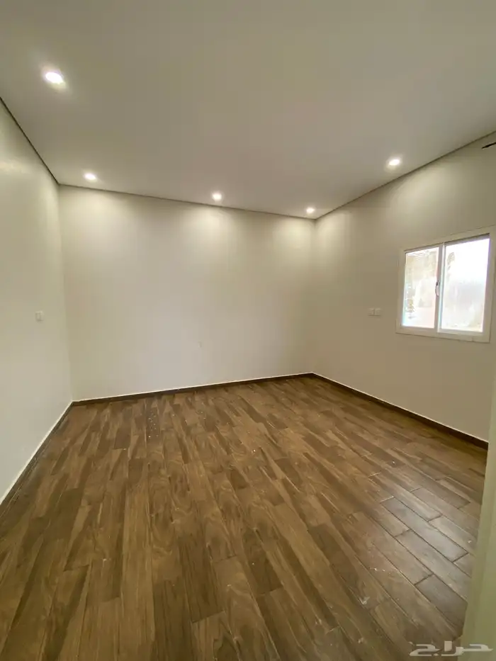 شقة غرفة وصاله ومطبخ 3