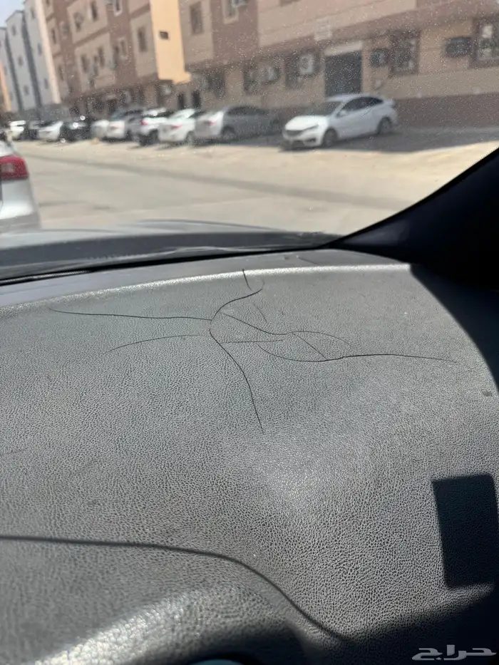 دودج تشارجر 2012  تم وضع الحد 41