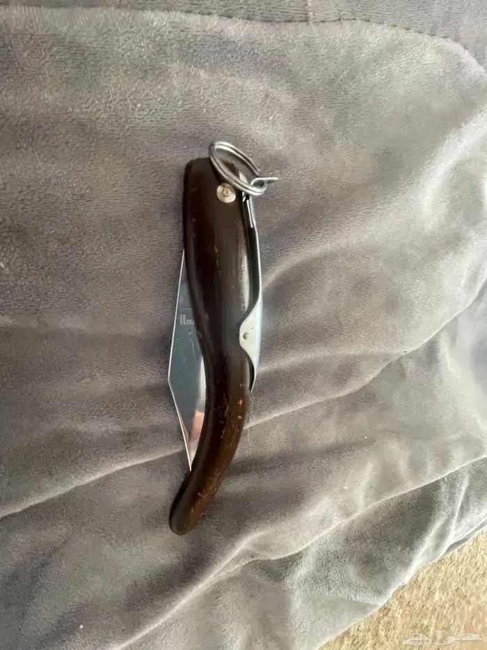 سكين رداد حاده نضيفه للبيع 0