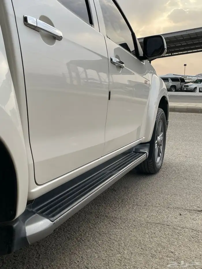 اسيزو جي تي 8