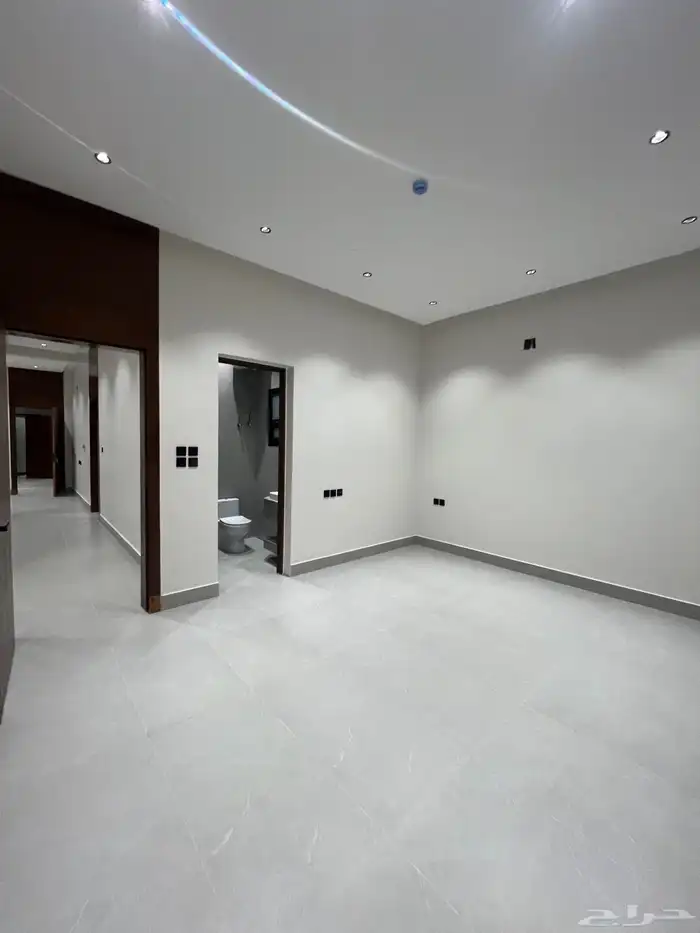 للبيع عمارة جديدة مساحة 960م 51