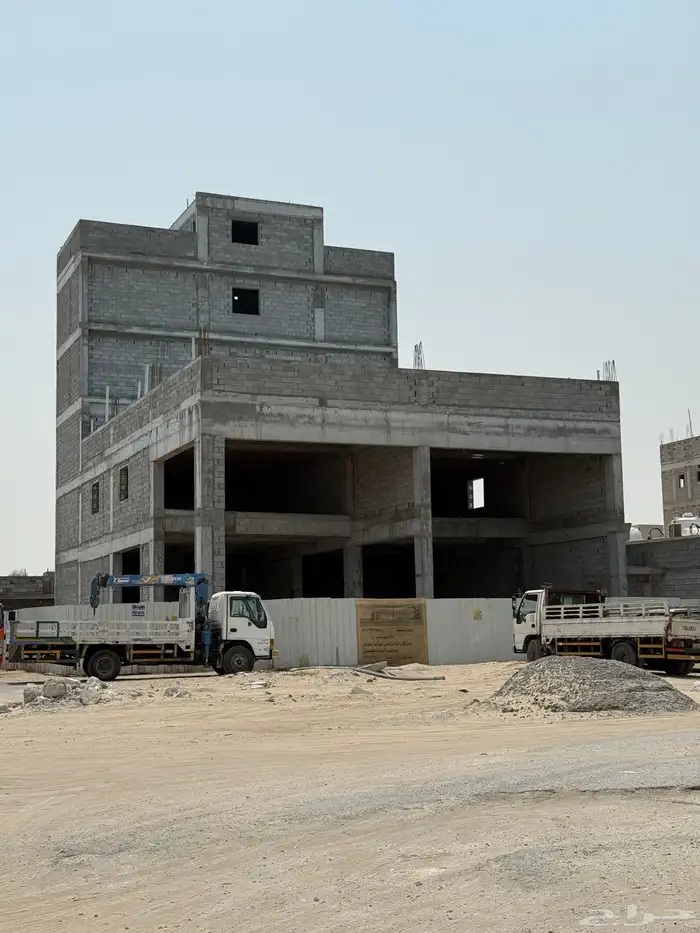 محلات تجارية في الدمام 400 متر عماره للايجار بالكامل 2
