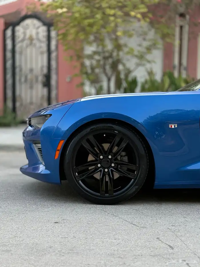 Chevrolet Camaro RS 2018 13