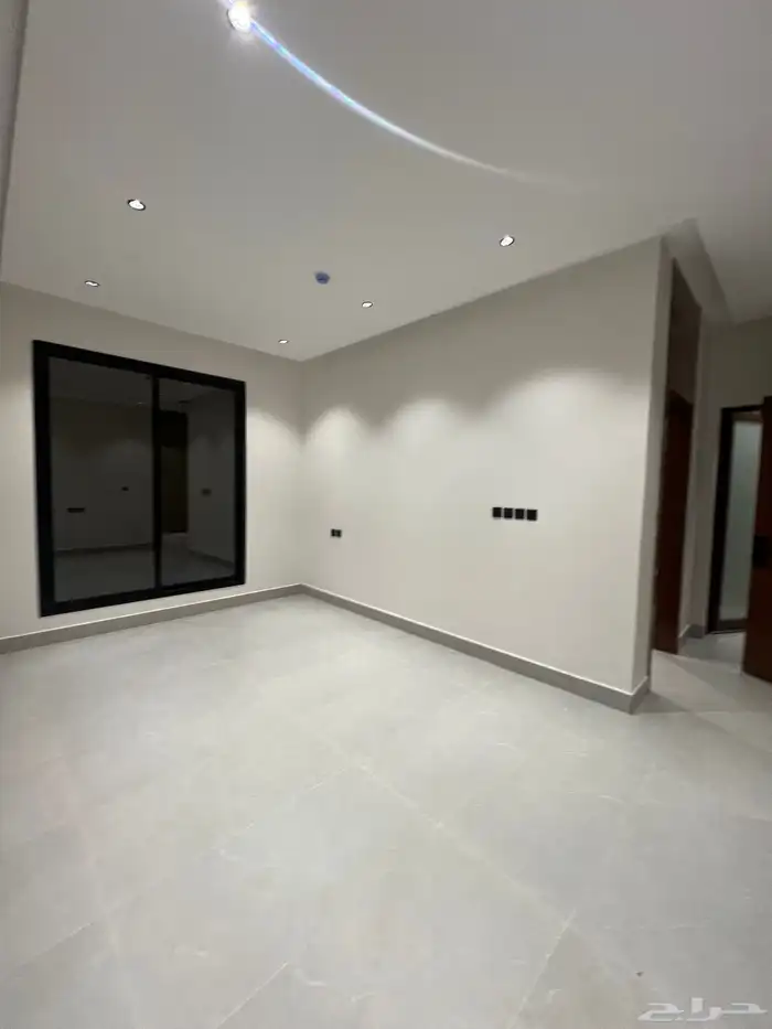 للبيع عمارة جديدة مساحة 960م 62
