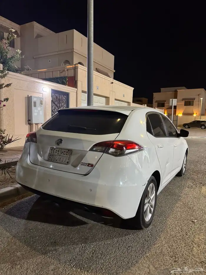 ام جي mg 5 فل كامل 2013 4