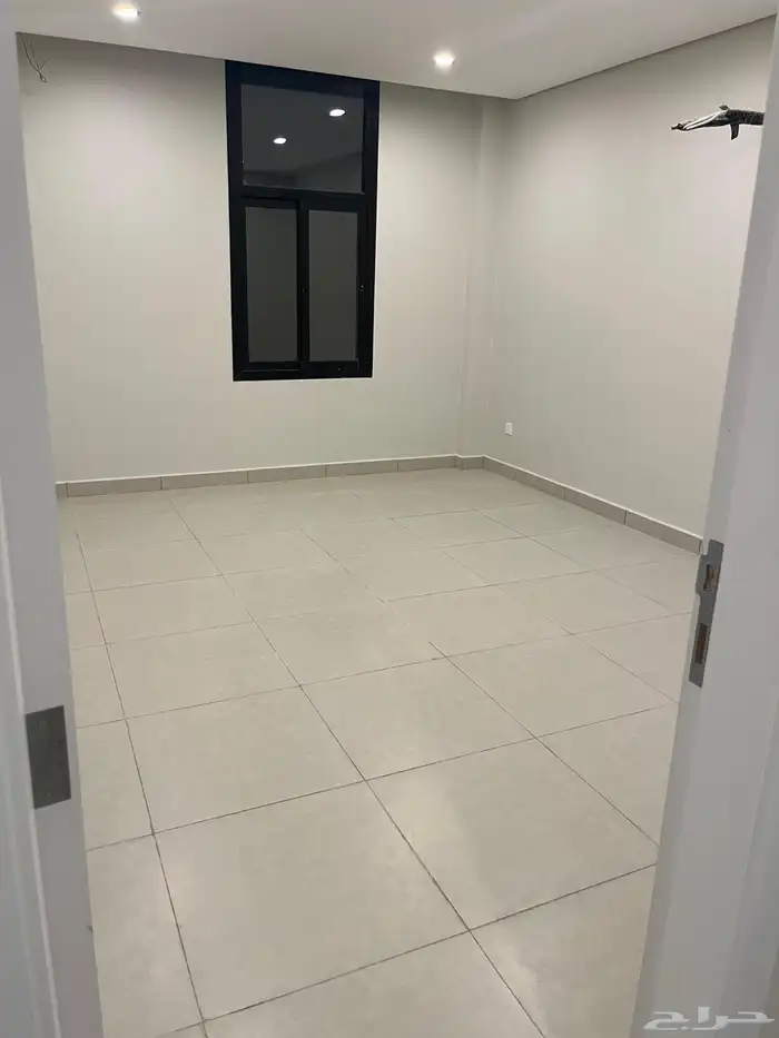 للإيجار شقه دورين 2