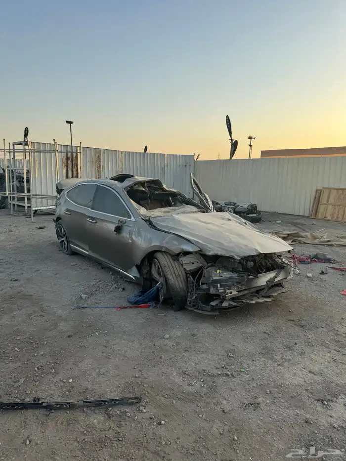 لكزس LS350 5