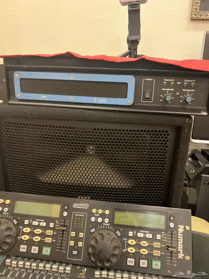 مجموعة DJ instruments )Numark controller   Gemini mixer   C 1