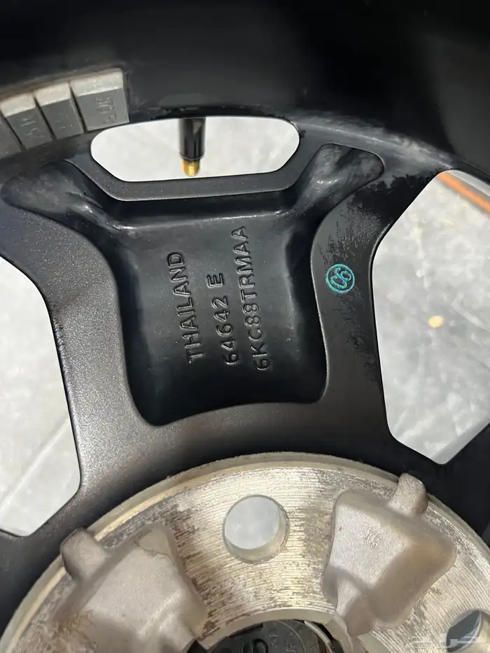 جنوط رنجلر شروكي اصلي وكاله مقاس 17موديل 2023 3