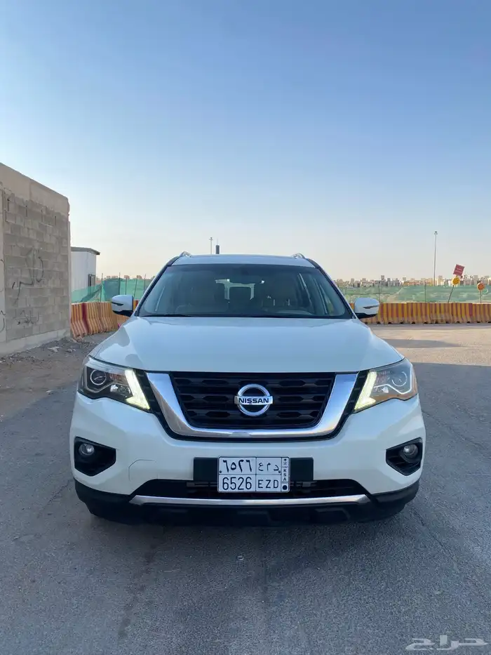 نيسان باثفندر 1