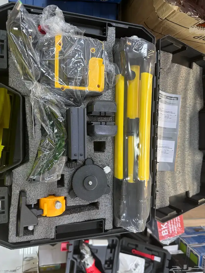 ميزان ليزر 16 خط شامل الستاند 1