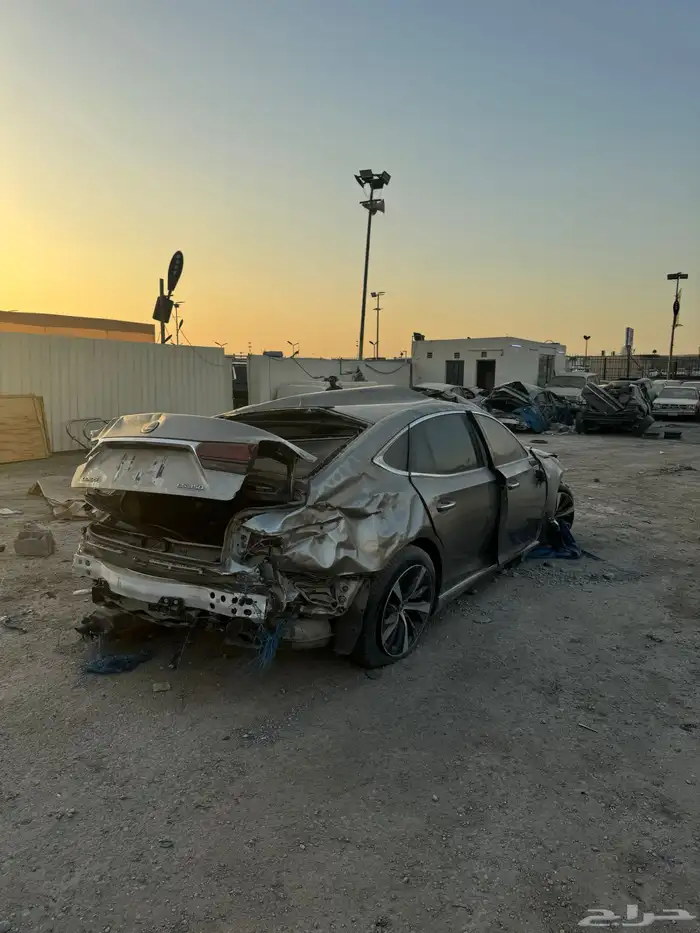 لكزس LS350 1