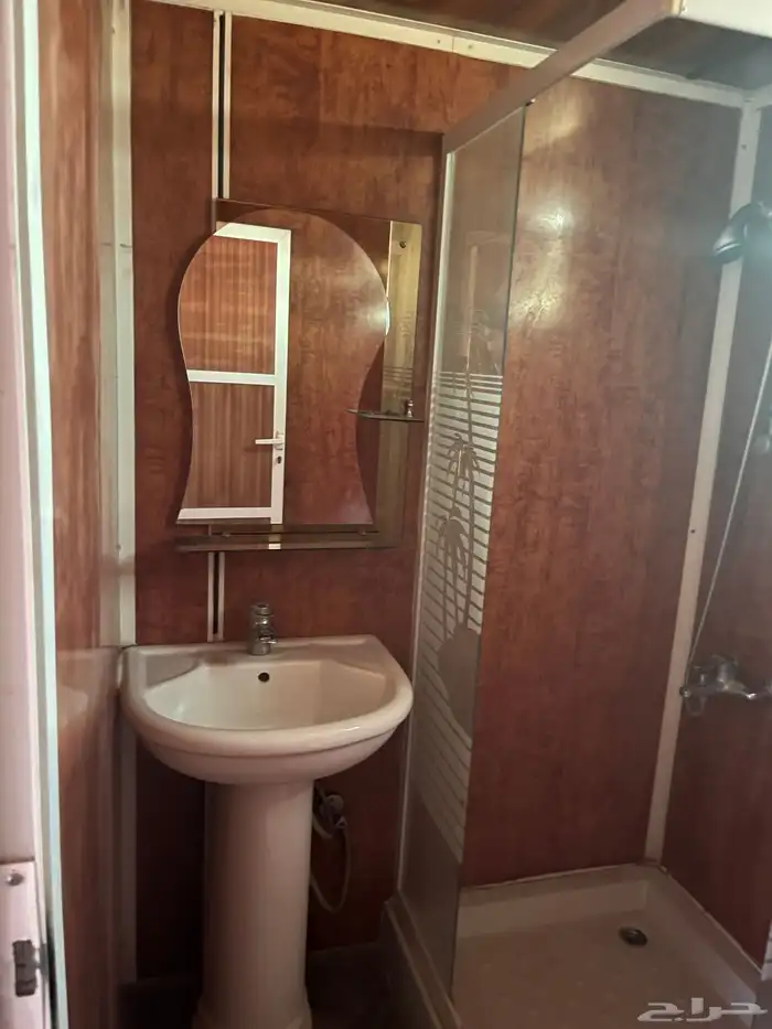 كرفان الطول 18 شغل العديد 10